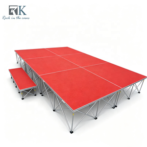 Escenario Móvil Cuadrado de Aluminio de 4x4 pies con Superficie de Alfombra - Product Image 1