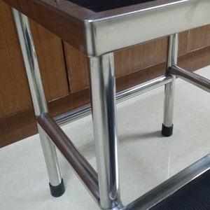 Taburete de Acero Inoxidable HX-I03B de Dos Niveles, Reposapiés para Hospital, Banco para Cambiar Zapatos, Uso para Adultos - Product Image 4