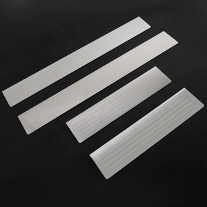 YCSUNZ Ranger acier inoxydable <span class=keywords><strong>porte</strong></span> décoratif <span class=keywords><strong>seuil</strong></span> <span class=keywords><strong>de</strong></span> <span class=keywords><strong>porte</strong></span> gardes pour Rangers T7 2012 2013 2014 2015 2016 2017 2018 - Product Image 2