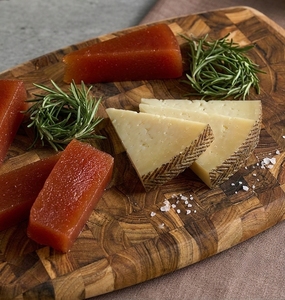 Assortiment innovant de planches à découper pour des moments de préparation culinaire délicieux - Product Image 1
