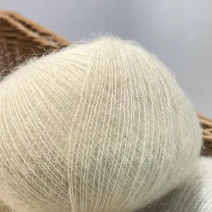 Venta al por mayor colorido mohair hilo de seda chico hilo mezclado para tejer suéter o máquina