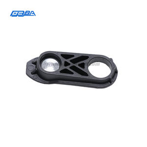 Support de réservoir d'eau haute qualité, résistant aux hautes températures et anti-âge, pour Porsche 992 992851226 - Product Image 6