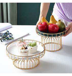 Yaratıcı altın Metal kuş kafesi tek ve çift katmanlı ekran kek tatlı otel düğün dekorasyon için seramik tepsi ile standı - Product Image 4