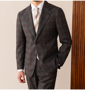 Completo Primaverile da Uomo Due Pezzi a Quadri di Alta Qualità, Slim Fit, Versatile con Doppio Spacco, Risvolto a Tacca, Set Elegante da Gentiluomo per Affari - Product Image 1