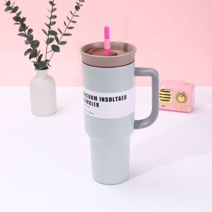 Vaso térmico de acero inoxidable 304 de gran capacidad de 40 oz con asa, el más vendido transfronterizo, con aislamiento al vacío sin costuras, para coche, ideal como regalo, con pajita. - Product Image 4