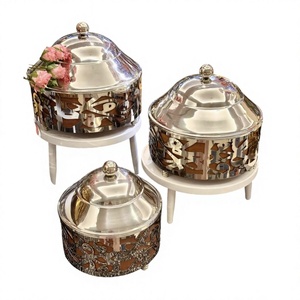Juego de tres ollas de diseño árabe, cacerola hecha a mano de primera calidad, calentador de comida metálico de diseño clásico y elegante. - Product Image 1