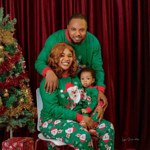 Ventes Flash Tenues Assorties Famille Noël à Imprimé Père Noël Dessin Animé, Ensembles Deux Pièces Pyjamas Décontractés pour Familles - Product Image 3