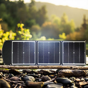 <span class=keywords><strong>Panneau</strong></span> <span class=keywords><strong>solaire</strong></span> portable pliable 100W le plus vendu, <span class=keywords><strong>kit</strong></span> de panneaux solaires flexibles Longi pour la recharge mobile en extérieur - Product Image 1