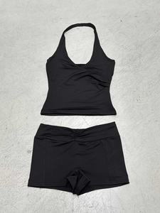 Ensemble de sport décontracté pour femme avec débardeur à dos croisé et soutien-gorge de sport à col en V en tricot pour shorts - Vente en gros - Product Image 2