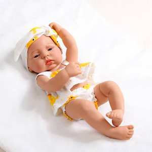 Poupée réaliste <span class=keywords><strong>reborn</strong></span> de 16 pouces, corps en silicone de 40 cm, pull imperméable, simulation de nouveau-né, chaîne de sucette, jouet pour enfants - Product Image 3