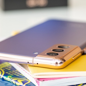 Téléphone Mobile Reconditionné Original et Débloqué Économique Grade AA+ d'Occasion pour Samsung <span class=keywords><strong>Galaxy</strong></span> <span class=keywords><strong>S21</strong></span>+ 5G G996 - Product Image 5