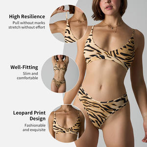 SK1209 + SK1215 새로운 레오파드 스타일섹시 팬티 세트 섹시 패션 통기성 속옷 세트 - Product Image 3