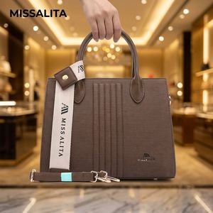 Sac à main pour femme en cuir PU, sac fourre-tout en gros, prêt à être expédié, directement de l'usine MISS ALITA - Product Image 1