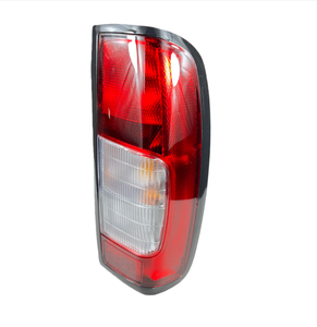 مصباح خلفي جديد YD25 ديزل/ريتش ديزل/D22 بنزين 265503S200+1404/E301 للجانب الأيمن لسيارة EQ D22 I بيك أب (1999-2005) 12 فولت - Product Image 4