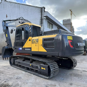 รถขุดตีนตะขาบ Volvo EC210B มือสอง ขนาด 21 ตัน ระบบไฮดรอลิก พร้อมมอเตอร์และอะไหล่หลักจาก Kawasaki ผลิตในญี่ปุ่น - Product Image 1