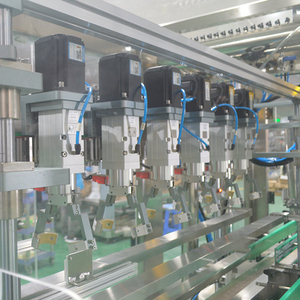 Bomba <span class=keywords><strong>de</strong></span> pistón servo automática <span class=keywords><strong>de</strong></span> 6 cabezales, máquina <span class=keywords><strong>de</strong></span> llenado <span class=keywords><strong>de</strong></span> líquidos, relleno para aceite lubricante <span class=keywords><strong>de</strong></span> vehículo, aceite <span class=keywords><strong>de</strong></span> motor anticongelante - Product Image 4