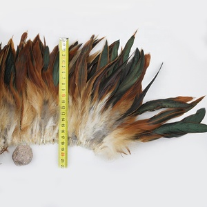 Venta al por Mayor de Plumas Naturales de Gallo de 6-8 Pulgadas (15-20 cm), Plumas de Cola de Gallo Teñidas en Varios Colores, Marca Xinyuling, Origen China, para Manualidades - Product Image 1