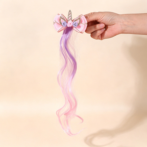 2 Piezas de Lindas Pinzas para el Cabello con Diseño de Unicornio para Niñas, Lazo Rosa, Cuerno Dorado, Cabello Sintético Rizado en Degradado, Accesorios para el Cabello para Fiestas - Product Image 2