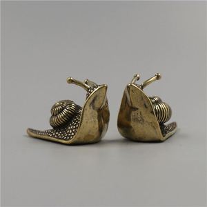 2025 Thu Nhỏ Mô Phỏng Động Vật Bàn Trang Trí Brass Ốc Pet Bức Tượng Nhỏ Bảng Trà Antique Đồng Thủ Công Mỹ Nghệ Trang Trí Nhà - Product Image 6