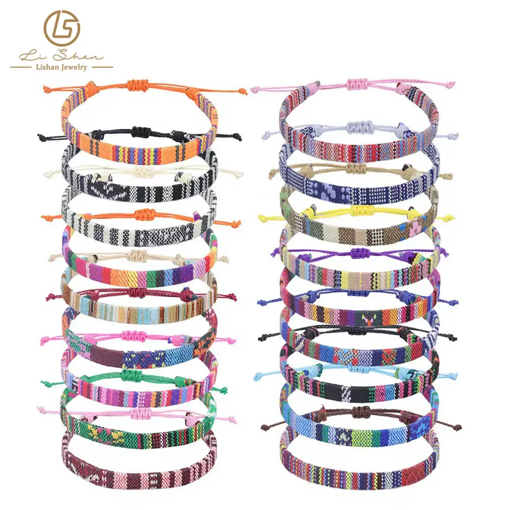 Bracelet en corde tressée à la main réglable bohème Motif géométrique délicat en différentes couleurs Bracelet de fiançailles unisexe pour enfants