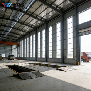 โกดังโครงสร้างเหล็กชุบสังกะสีแบบกำหนดเองสำหรับโรงงาน มาตรฐานพร้อมส่ง อายุการใช้งาน 50 ปี รับน้ำหนักลม 200 กม./ชม. 5+ - Product Image 1