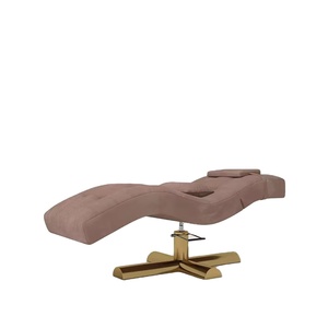 Lit de beauté de luxe en forme de S avec base métallique pour hôtel et salon, idéal pour les services de massage, de rehaussement de <span class=keywords><strong>cils</strong></span> et de remplissage des lèvres - Product Image 1