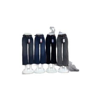 Jeans da Donna Boyfriend a Gamba Dritta in Denim, Estivi, Tinta Unita, Stock all'Ingrosso, Stili Misti, Solo per Riferimento, Stock Economico in Blocco - Product Image 5