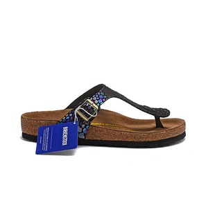 Sandalias Birks Gizeh para Playa con Soporte de Arco, Suela de Corcho, Diseño Anatómico, Chanclas de Playa con Forro Transpirable de Cuero de Ante - Product Image 2