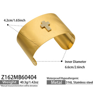 Brazaletes de Acero Inoxidable con Zirconia y Baño de Oro PVD, Antideslustre, de Alta Moda para Mujer - Product Image 5
