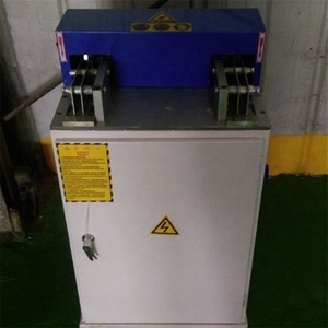 Machine <span class=keywords><strong>de</strong></span> Fabrication <span class=keywords><strong>de</strong></span> fenêtre et <span class=keywords><strong>de</strong></span> porte en <span class=keywords><strong>Pvc</strong></span>, poinçon <span class=keywords><strong>de</strong></span> verrouillage - Product Image 4