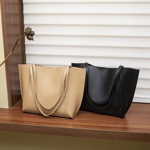 Grand <span class=keywords><strong>Sac</strong></span> <span class=keywords><strong>Fourre</strong></span>-<span class=keywords><strong>Tout</strong></span> pour Femme en <span class=keywords><strong>Cuir</strong></span> PU, Grande Capacité - Product Image 4