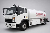 Camion-citerne à carburant en acier inoxydable Sinotruk HOWO 4x2 6000L 8000L, 5-10 tonnes, diesel, essence, huile, à vendre