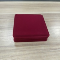 Boîte de présentation pour badges, pièces de monnaie et médailles en velours bordeaux, avec estampage à chaud doré, personnalisable, vente en gros fabricant