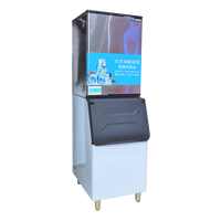 Machine à glace commerciale à cube solide 200kg par jour Type de pulvérisation d'eau 28X28X32 avec noyau de pompe à compresseur 220v pour café
