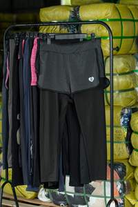 <span class=keywords><strong>กางเกง</strong></span>โยคะ<span class=keywords><strong>มือ</strong></span><span class=keywords><strong>สอง</strong></span>คุณภาพสูง Ldxq W25 สำหรับคนอ้วน ไซส์ผสม ไม่มีตะเข็บ ใส่ได้<span class=keywords><strong>ใน</strong></span>ช่วงฤดูร้อน น้ำหนัก 40-100 กก. แบบยกมัด - Product Image 5