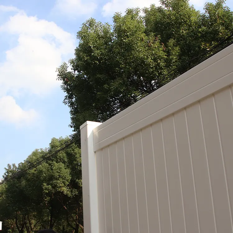 Kolay kurulum tam gizlilik 100% işlenmemiş gereç PVC çit serisi 6 'x 8 'beyaz bahçe PVC çit beyaz vinil