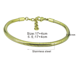 Bracelet à breloques en acier inoxydable sans ternir - Product Image 2