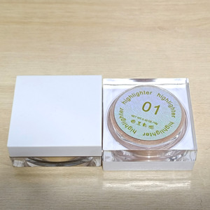 New Quảng Trường Ánh Sáng Lung Linh Kim Cương Lỏng Bột Trang Điểm Không Thấm Nước Bronzer Và <span class=keywords><strong>Highlighter</strong></span> Trong <span class=keywords><strong>4</strong></span> Nhãn Hiệu Riêng Màu Sắc - Product Image 6