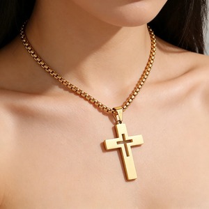 Collar con colgante de cruz hueca pulida para hombre, de acero inoxidable, estilo punk gótico, joyería religiosa cristiana, regalo para rapero - Product Image 6