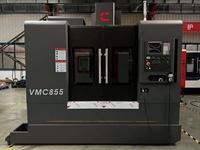 Machine de fraisage CNC à broche unique verticale à économie d'énergie de grande capacité PLURTEL VMC1050 B2B Chine