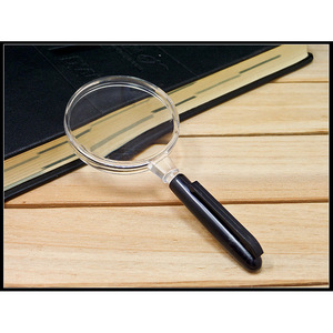 Lupa de mano con lente acrílica de 50 mm sin luz para lectura e inspección - Product Image 3