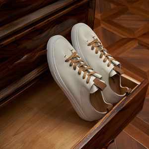 Nouvelles baskets d'été 2025 en cuir véritable souple, respirantes, légères, antidérapantes, de qualité supérieure, pour hommes, idéales pour le bureau et la carrière, à bout carré ou pointu - Product Image 4