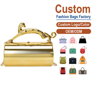 Bolso de acrílico de moda 2026 con asa de leopardo, cartera de noche de charol de alto brillo, bolso cruzado versátil con cadena - Product Image 1