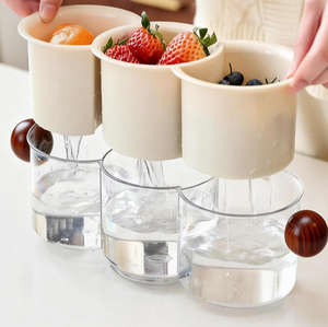 Passoire de cuisine moderne et durable en plastique pour fruits à coque, bonbons, pâtes et légumes, également utilisable comme organisateur alimentaire pour le salon - Product Image 2