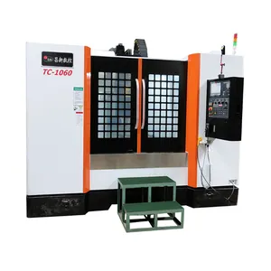 Centre d'usinage vertical CNC, prix bas, haute rigidité, centre de machine CNC VMC TC-1060