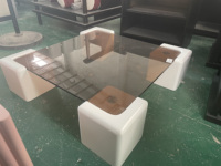 Table basse de jardin moderne en verre pour salon, design durable pour une utilisation en intérieur et en extérieur