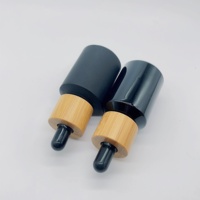 Botol Air Kaca Berkualitas Tinggi untuk Kosmetik 30ml, Botol Toner/Minyak Esensial Kaca Hitam Gloss/Matte dengan Pipet Tetes Bambu Emas
