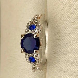 Anello Q809 con Zaffiro, Argento 925, Montatura Pavé, Gemma Taglio Brillante Rotondo, Anello di Fidanzamento per Donne - Product Image 5