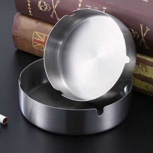 ที่เขี่ยบุหรี่สแตนเลสแบบพกพาคลาสสิกจากโรงงานโดยตรง ทำความสะอาดง่าย ปรับแต่งโลโก้ด้วยผ้าไหมได้ เหมาะสำหรับร้านอินเทอร์เน็ตคาเฟ่และคาราโอเกะ - Product Image 3