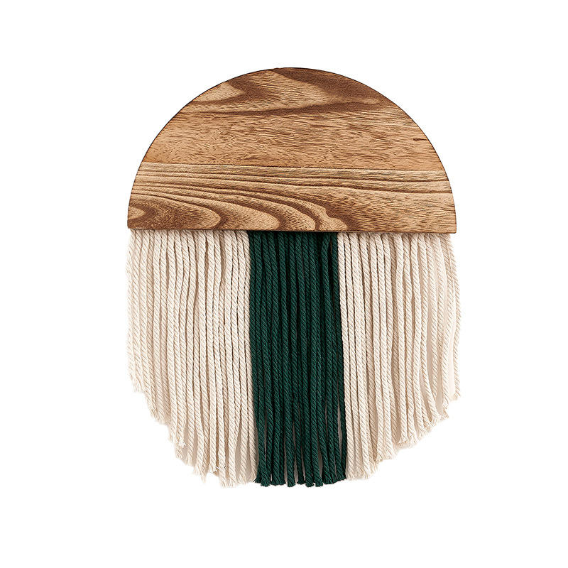 Un verde scuro + bianco sporco